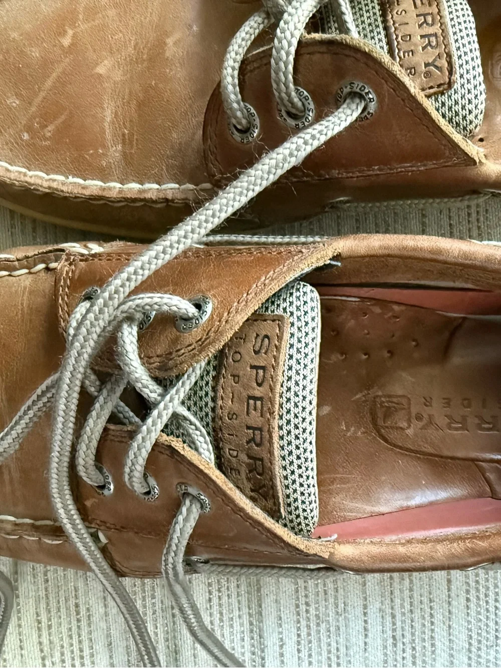 Sperry Tan/Brown Leather Boat Shoes